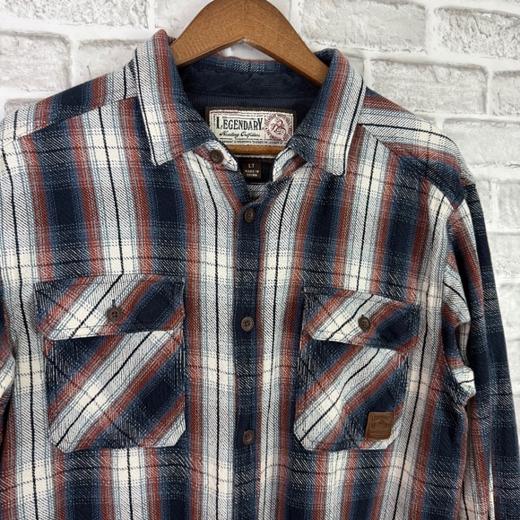 Legendary Whitetails Other - Legendary Whitetails Tough As Buck Plaid Double Pocket Button Flannel Shirt LT